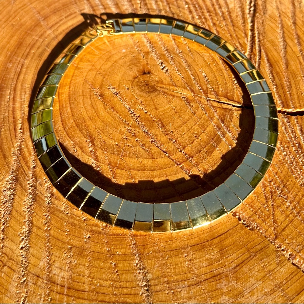 Vintage 1970’s Gold Collar Choker Necklace 16”